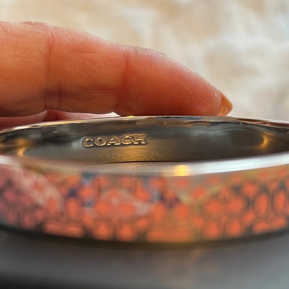 COPY - NWOT Authentic COACH Enamel Bracelet - Picture 4 of 8